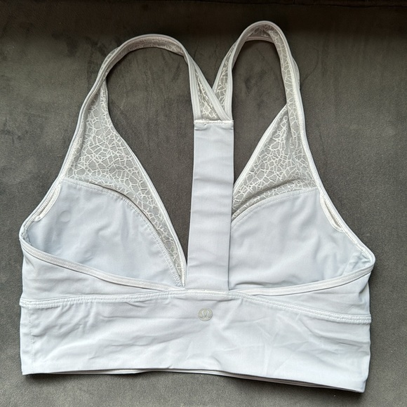 Lululemon twist and train bra size 6 - Picture 4 of 8